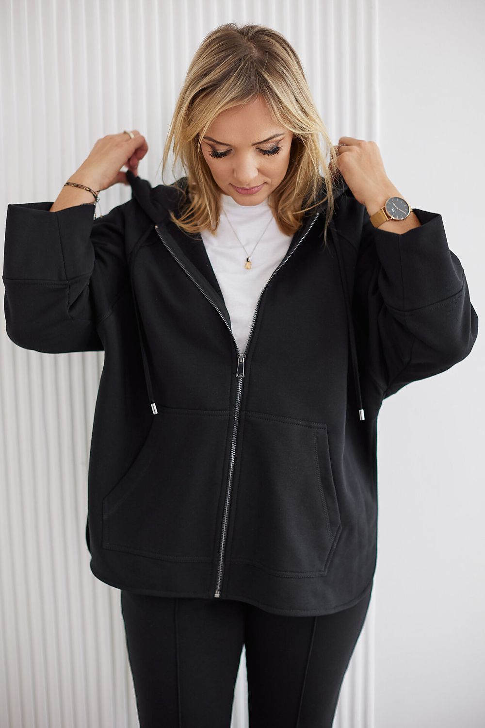 Sweatshirt model 199927